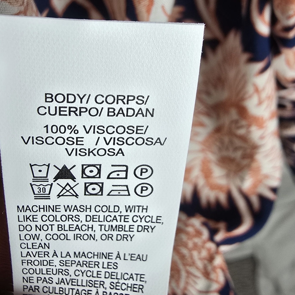 Lucky Brand Puff Sleeve Floral Navy and Peach Women's Shirt Sz XXL - Picture 8 of 8